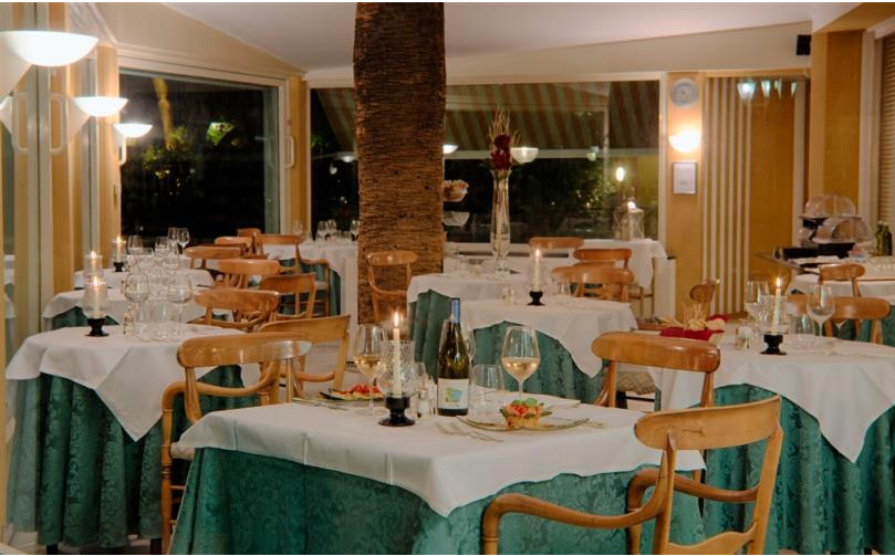 Hotel Regina Elena Dependance 4*